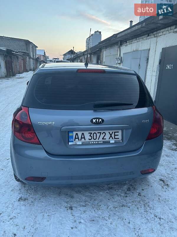 Kia Ceed (2008)