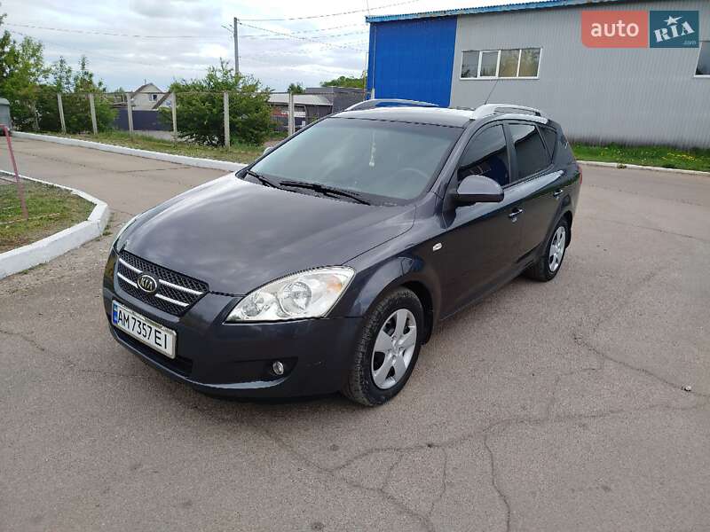 Kia Ceed (2008)
