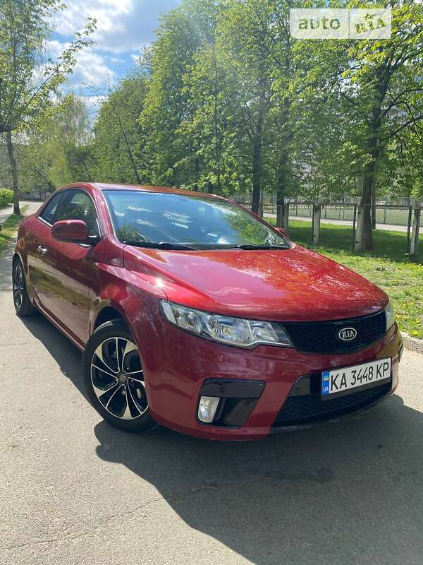Kia Cerato koup (2011)