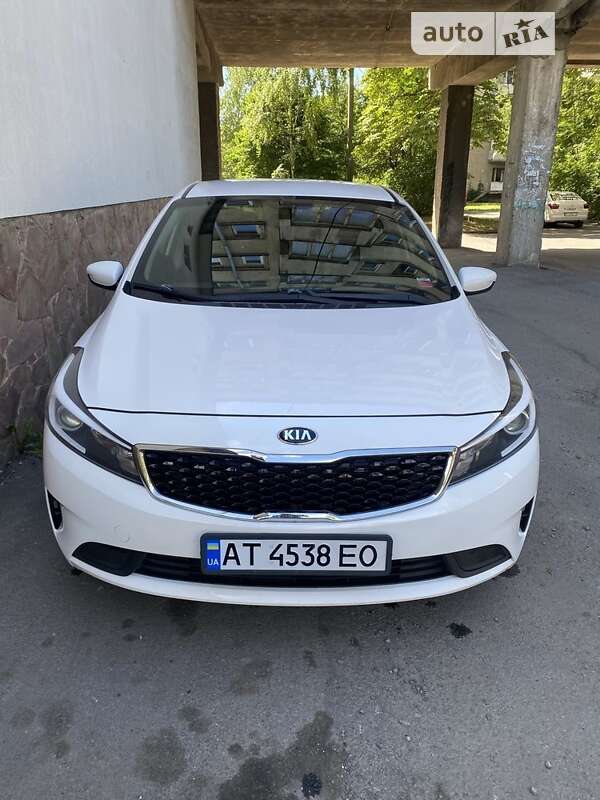 Kia Forte (2016)