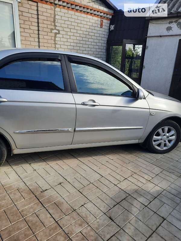 Kia Cerato (2007)