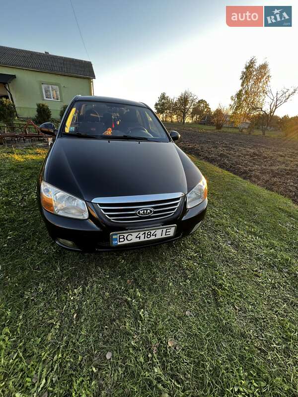 Kia Cerato (2008)