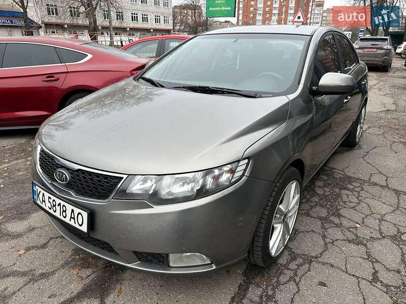 Kia Cerato (2010)