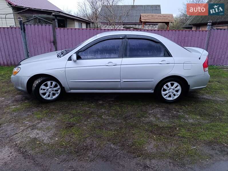 Kia Cerato (2008)