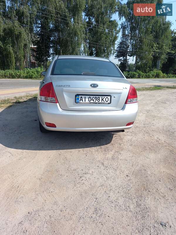 Kia Cerato (2008)
