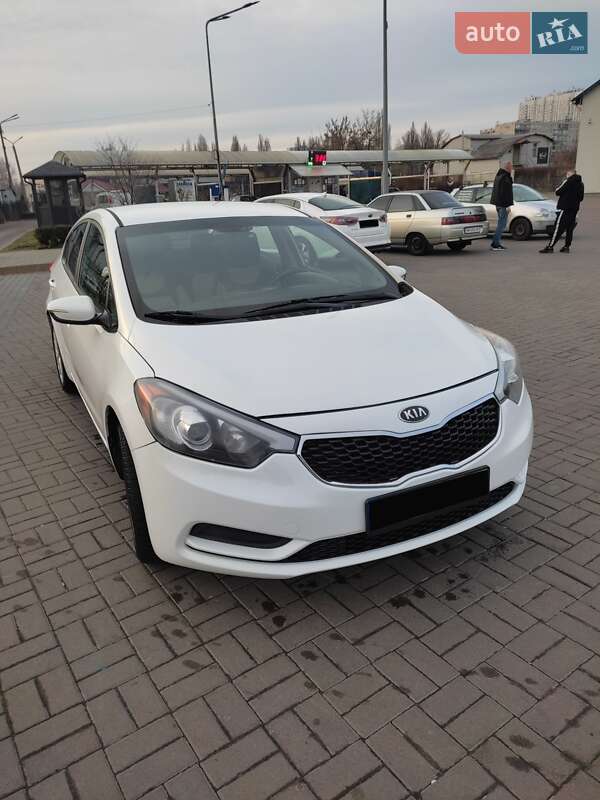 Kia Forte (2013)