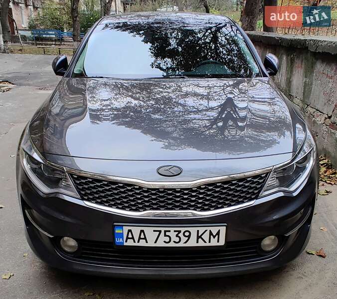 Kia K5 (2015)