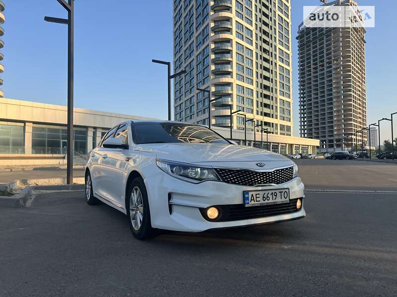 Kia K5 (2015)