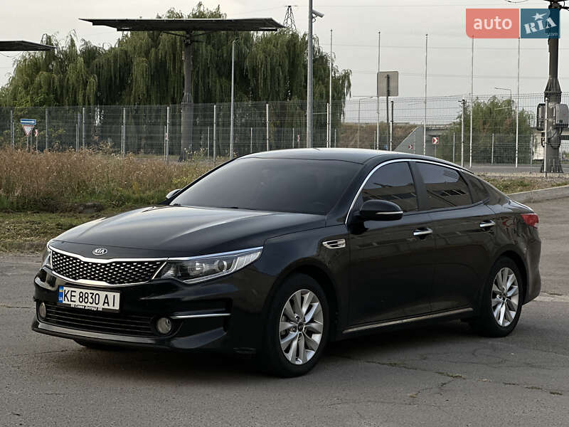 Kia K5 (2016)