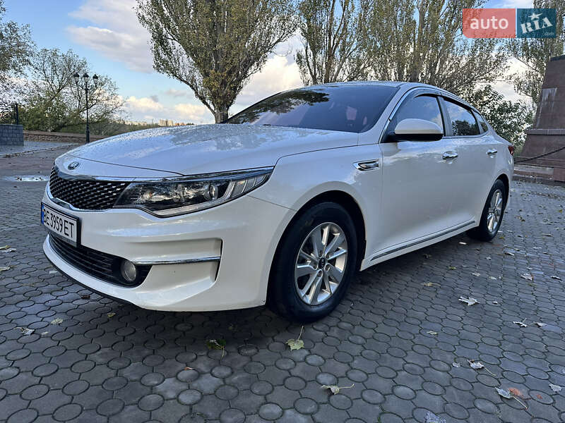 Kia K5 (2017)