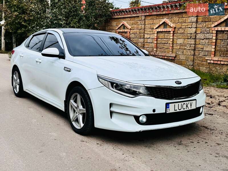 Kia K5 (2015)