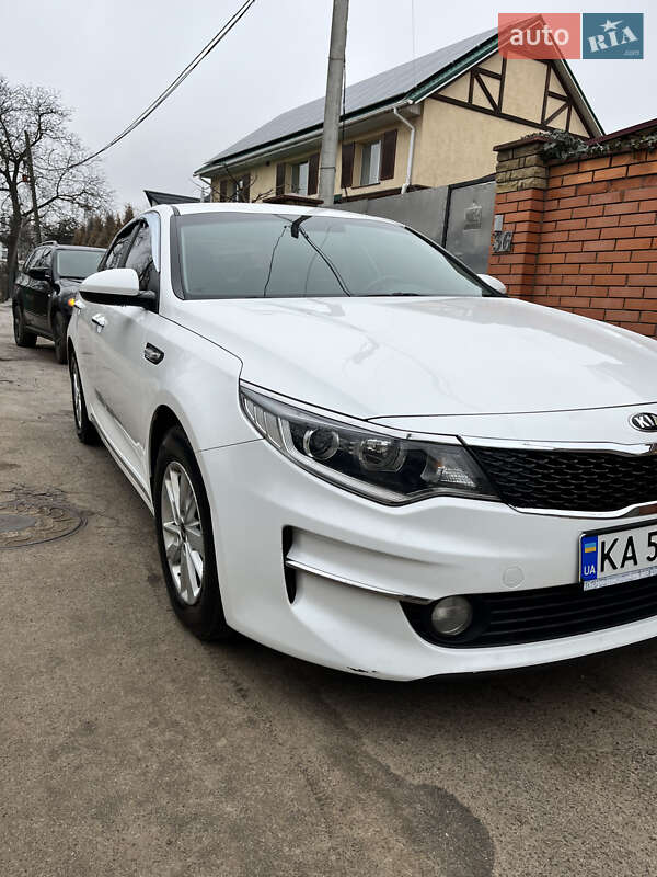 Kia K5 (2017)