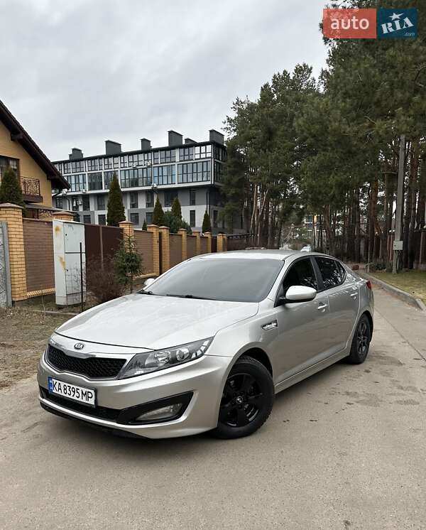 Kia K5 (2012)