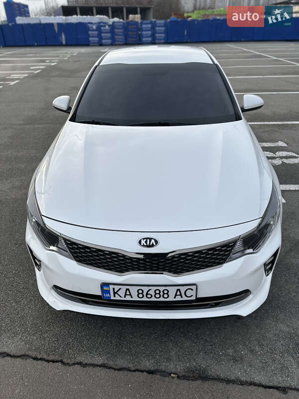 Kia K5 (2017)