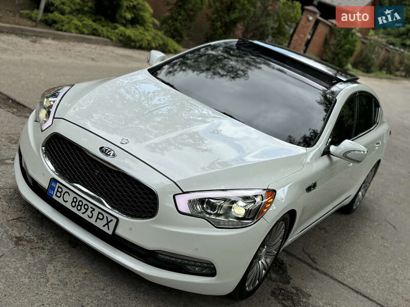 Kia K900 (2015)