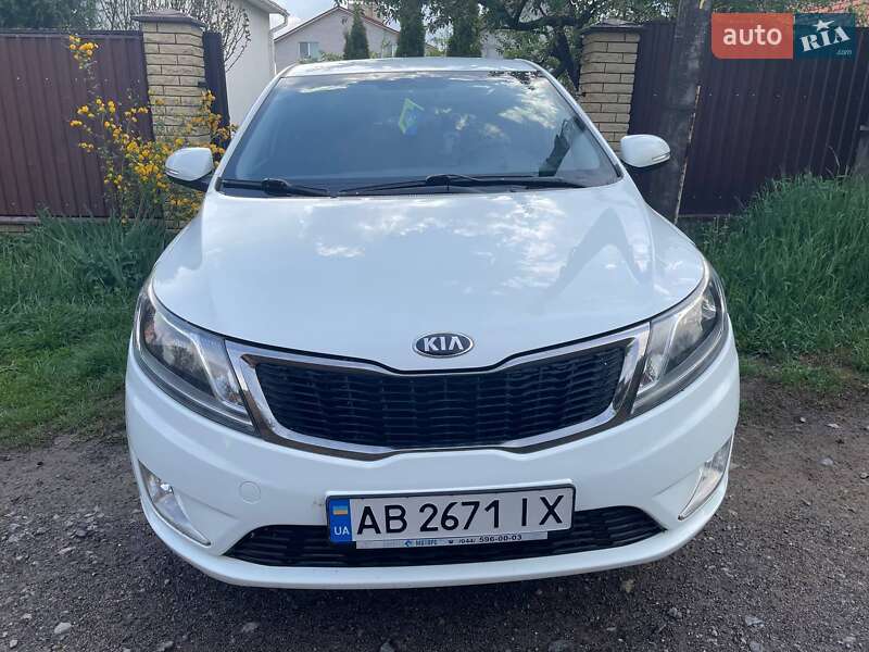 Kia Rio (2013)