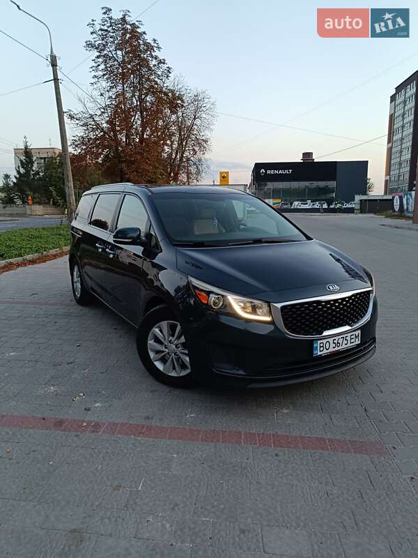 Kia Sedona (2015)