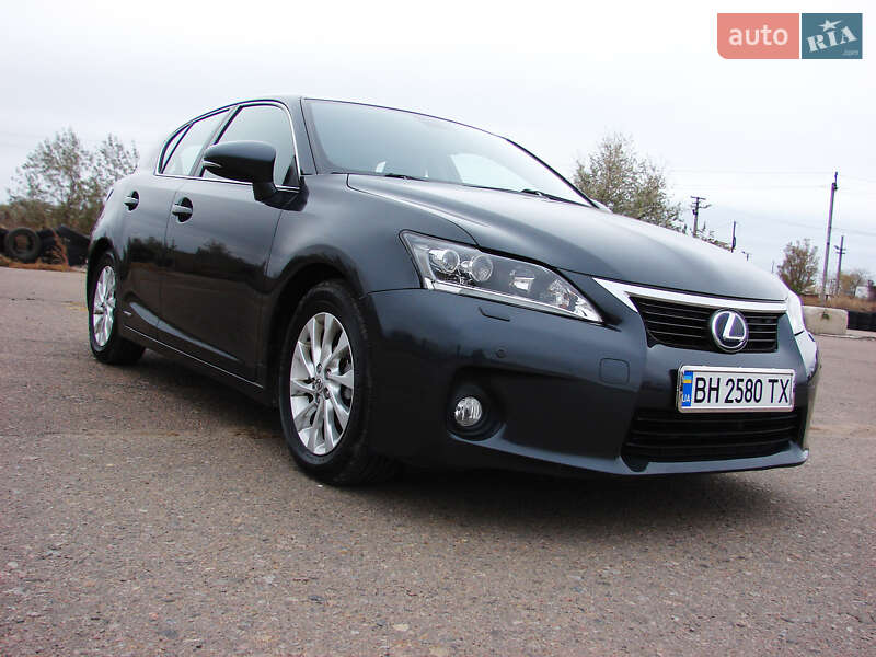 Lexus Ct (2011)