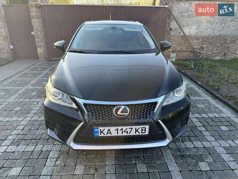 Lexus Ct (2011)