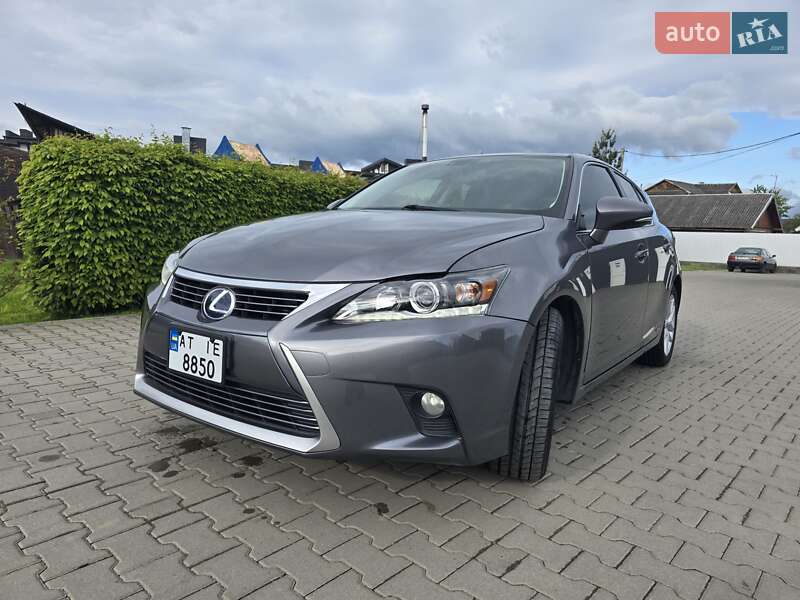 Lexus Ct (2014)