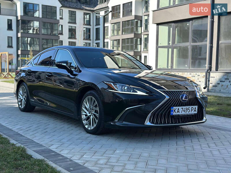 Lexus Es (2018)