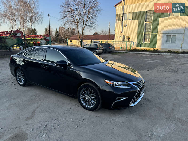 Lexus Es (2018)