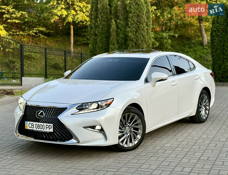 Lexus Es (2015)