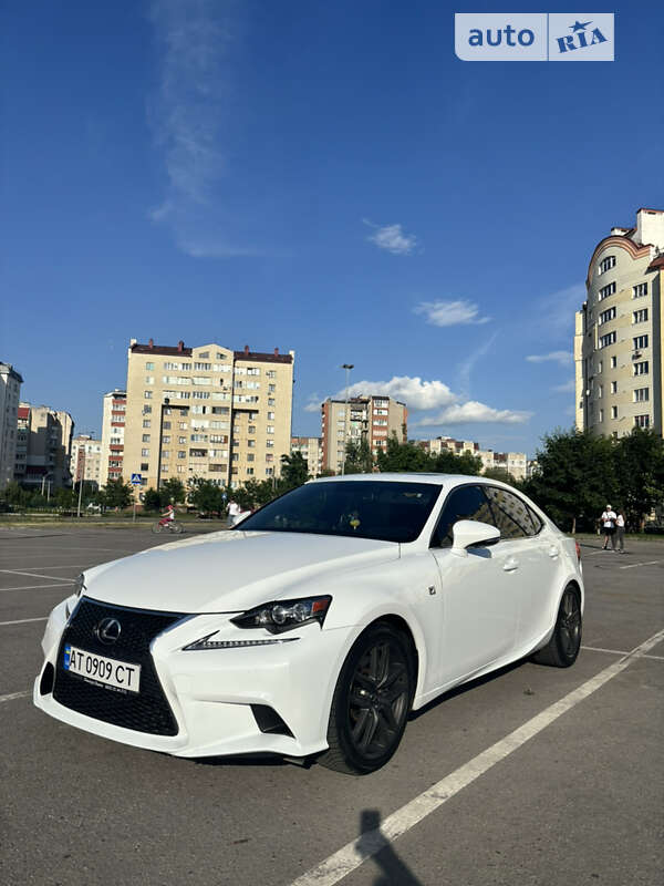 Lexus Is 200t (2016)