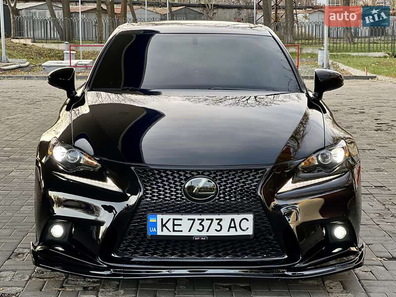 Lexus Is 250 (2015)