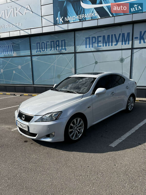 Lexus Is (2008)