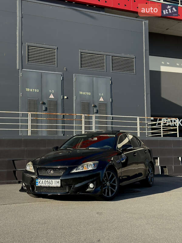 Lexus Is (2012)