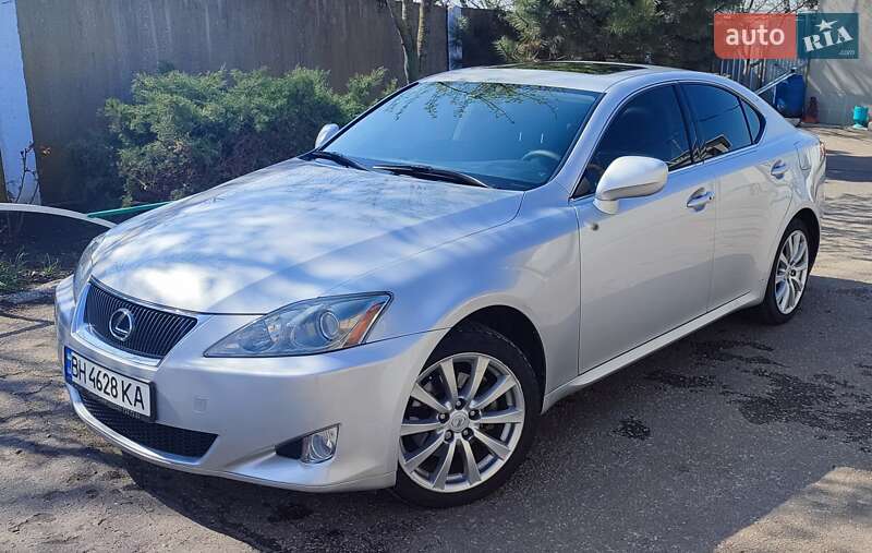Lexus Is (2006)