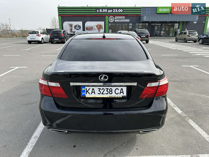Lexus Ls (2008)