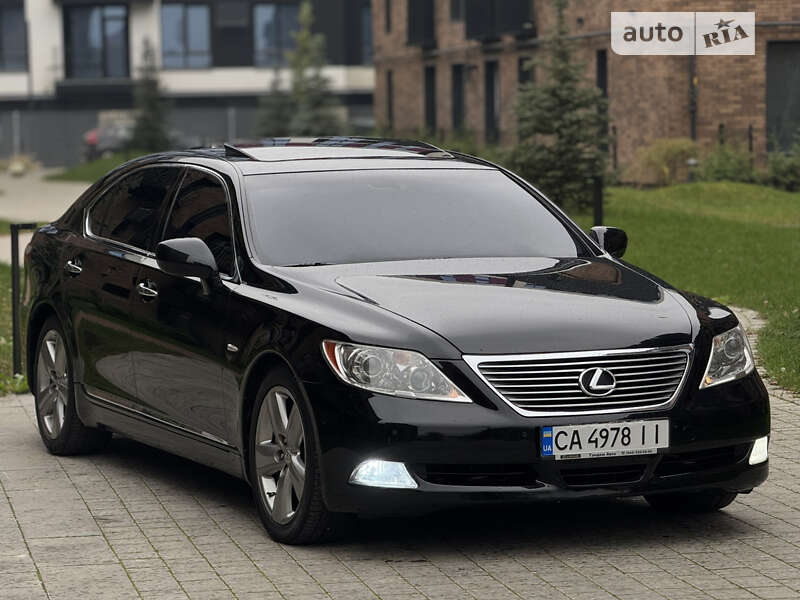 Lexus Ls 460 l (2008)