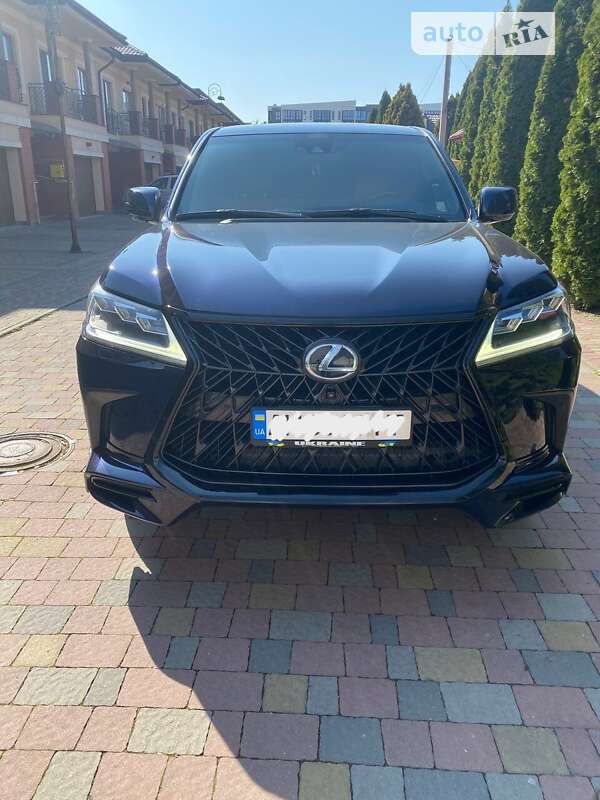 Lexus Lx 450d (2017)