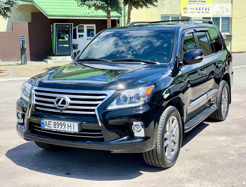 Lexus Lx (2012)