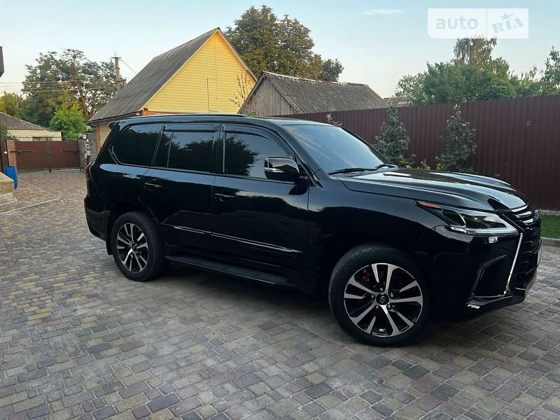 Lexus Lx 450d (2019)