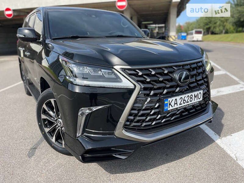 Lexus Lx 450d (2020)