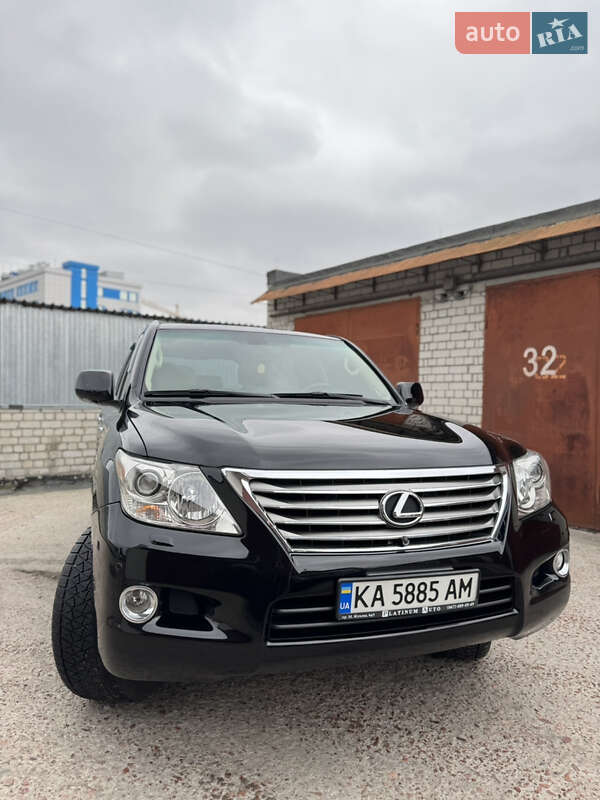 Lexus Lx (2010)