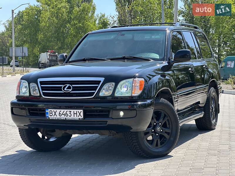Lexus Lx (2005)