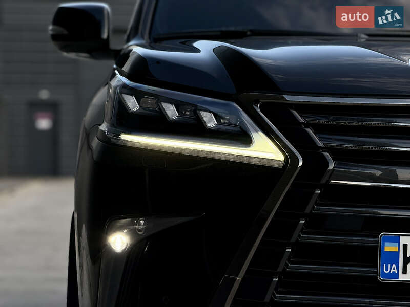 Lexus Lx (2020)