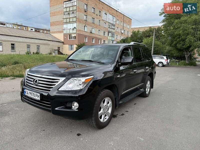 Lexus Lx (2008)