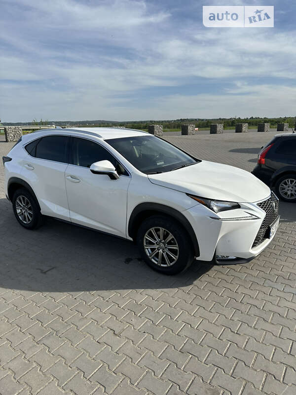 Lexus Nx 200 (2017)