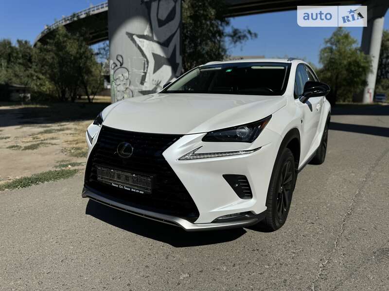 Lexus Nx 200 (2020)