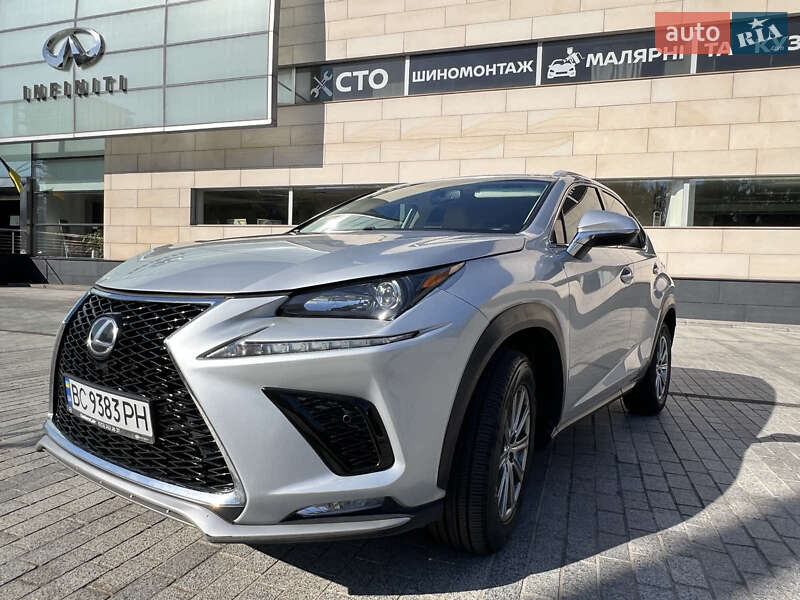 Lexus Nx 200t (2016)