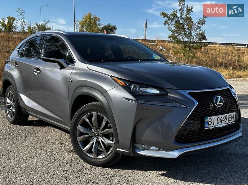 Lexus Nx (2015)