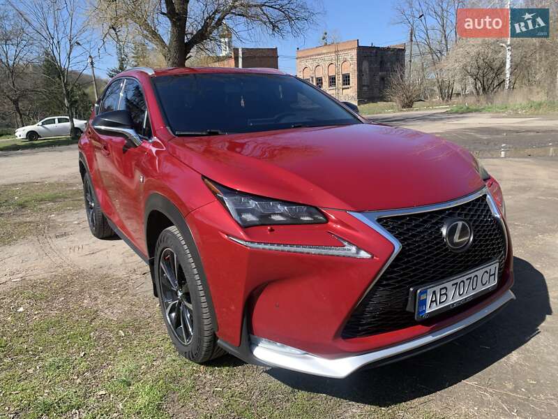 Lexus Nx (2016)