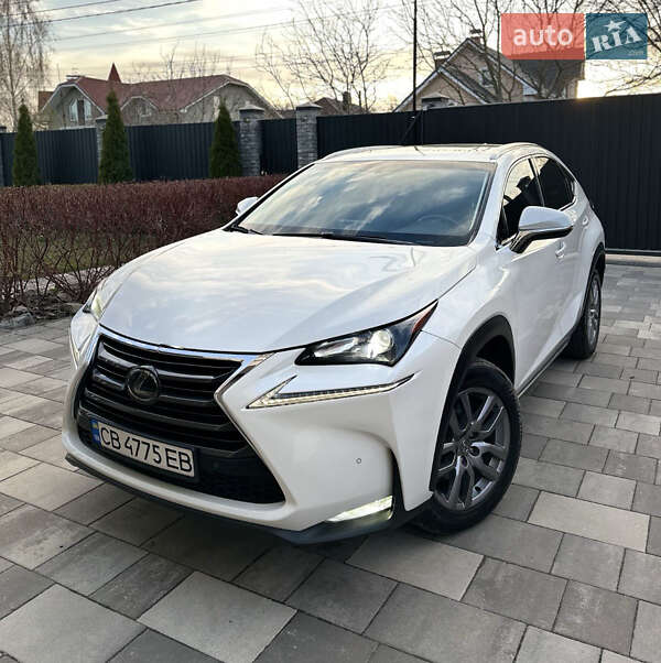 Lexus Nx (2016)