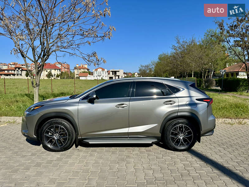 Lexus Nx (2018)