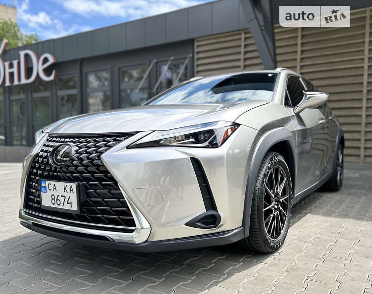 Lexus Ux 200 (2019)